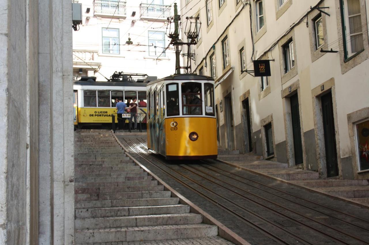 Apartment Yellow Bica Lisboa Exteriér fotografie